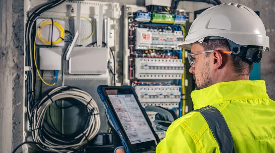 You are currently viewing Peran Kontraktor MEP dalam Renovasi Gedung Eksisting Anda